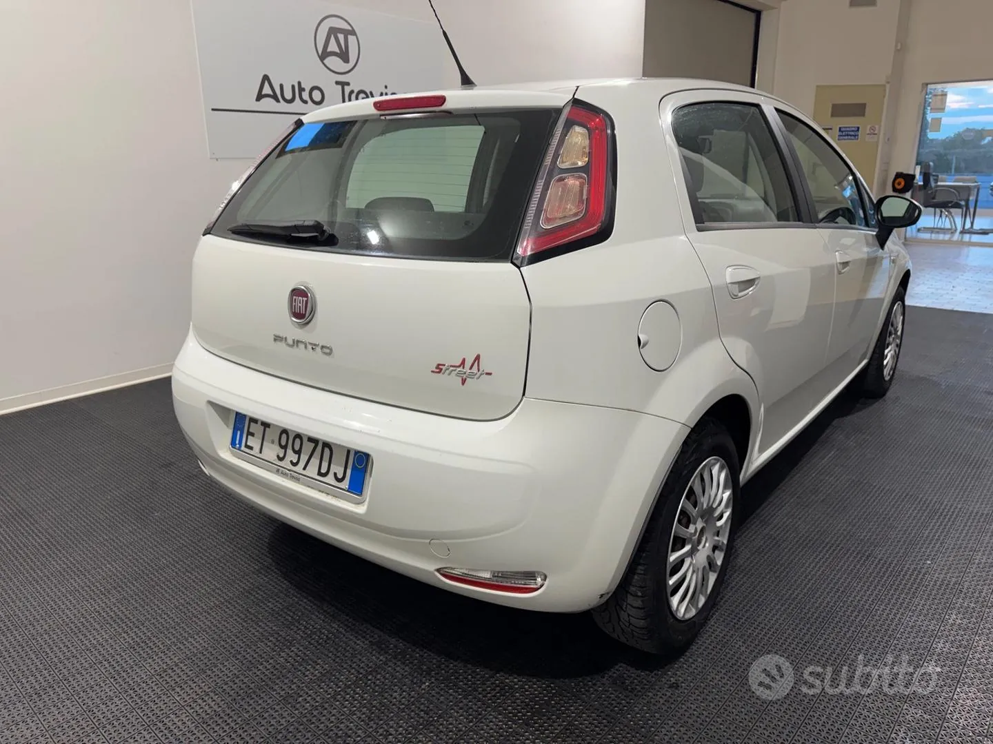 Fiat Punto 2014 photo 5