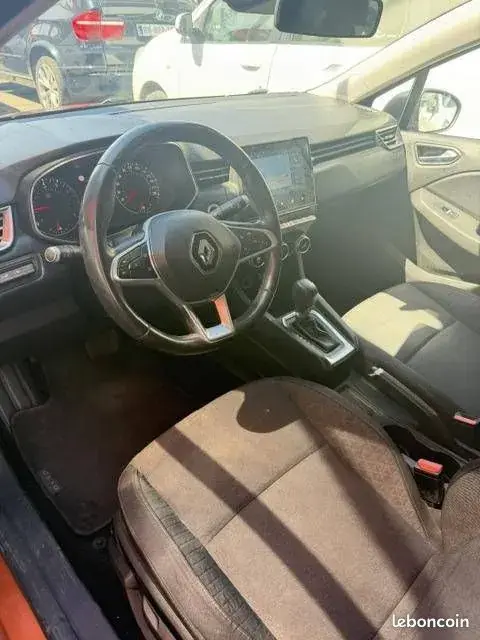 Renault Clio 2021 photo 3