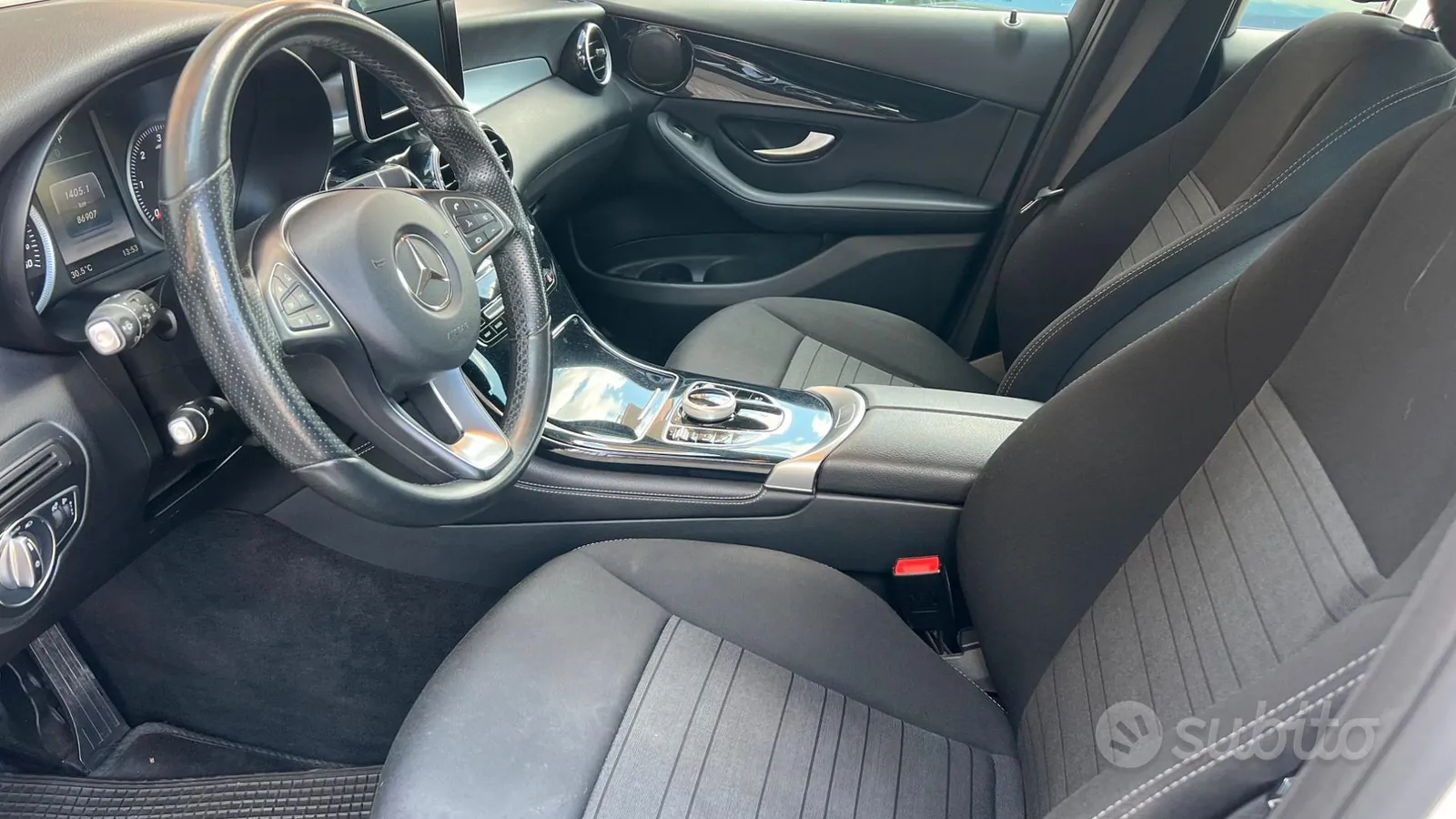 Mercedes-Benz Glc 2017 photo 2