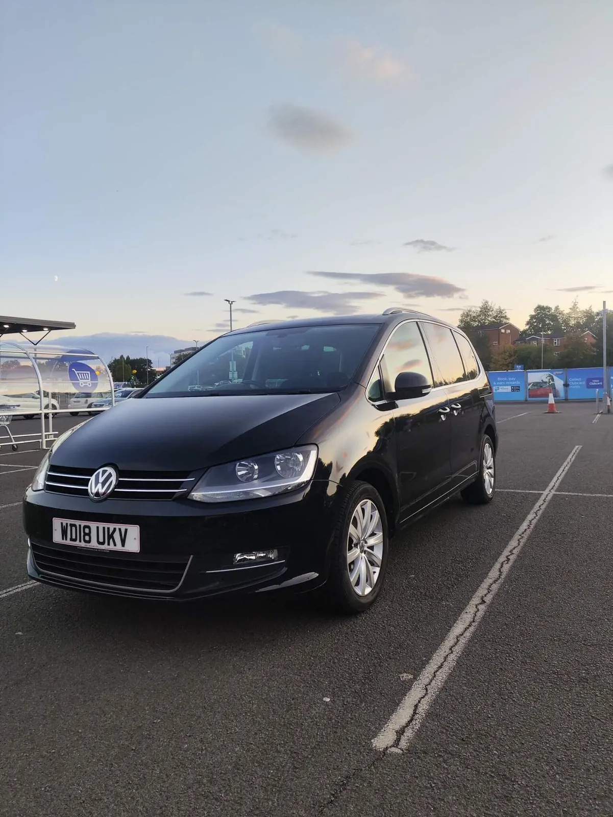 Volkswagen Sharan 2018 photo 2