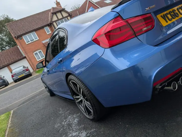BMW 3 Series 2016 photo 5