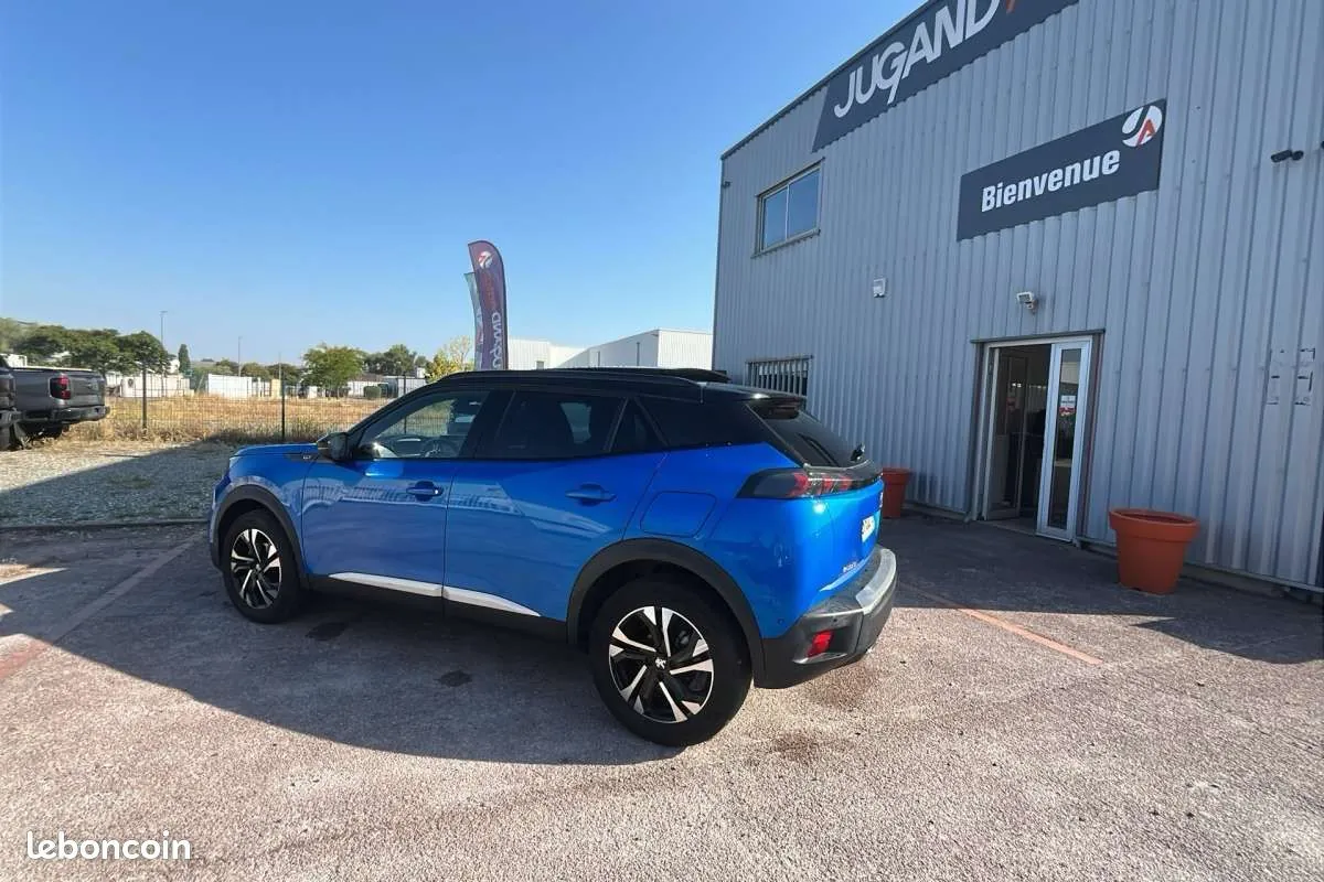 Peugeot 2008 2021 photo 2