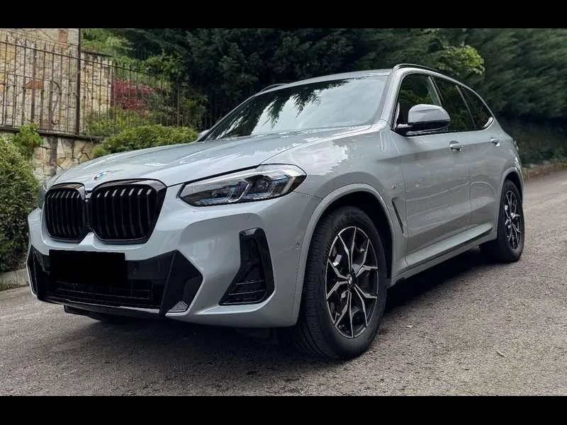 BMW X3 2024 photo 2