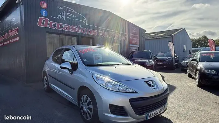 Peugeot 207 2009 photo 3