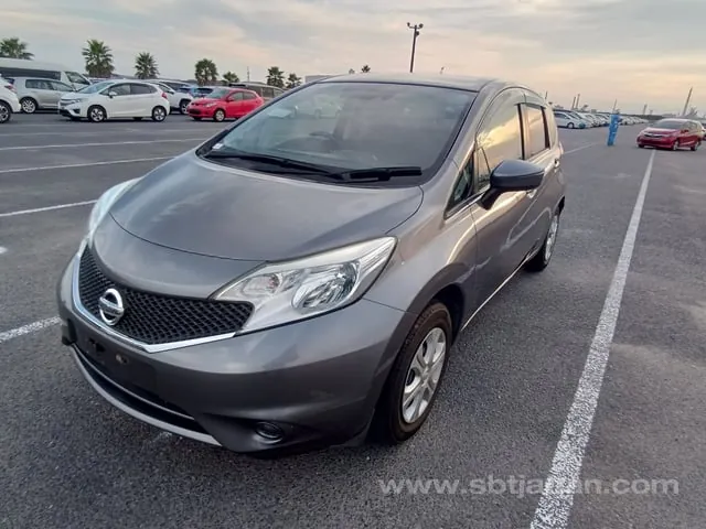 Nissan Note 2016 photo 2