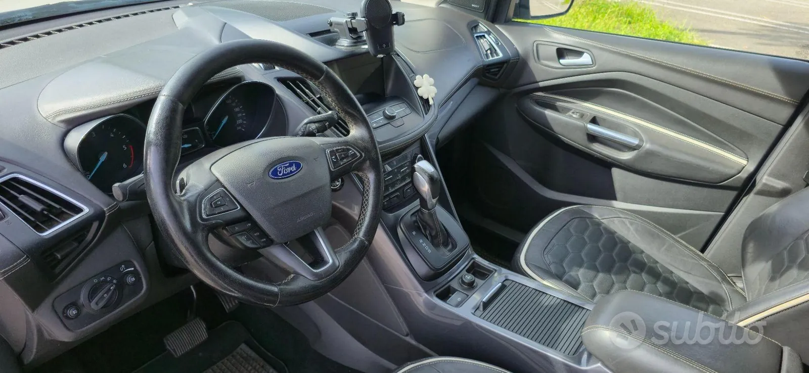 Ford Kuga 2018 photo 3