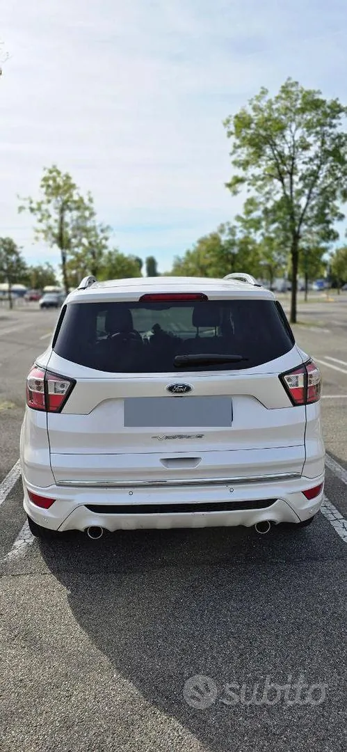 Ford Kuga 2018 photo 2