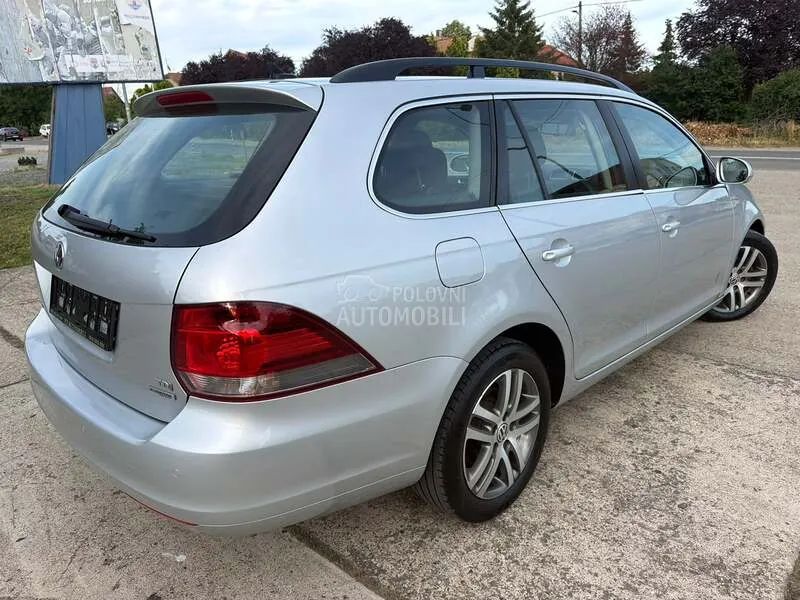 Volkswagen Golf 2011 photo 3