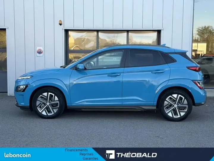 Hyundai Kona 2023 photo 2