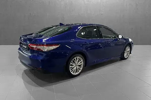 Toyota Camry 2019 photo 3