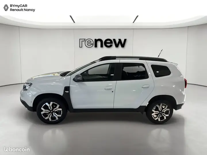 Dacia Duster 2024 photo 2