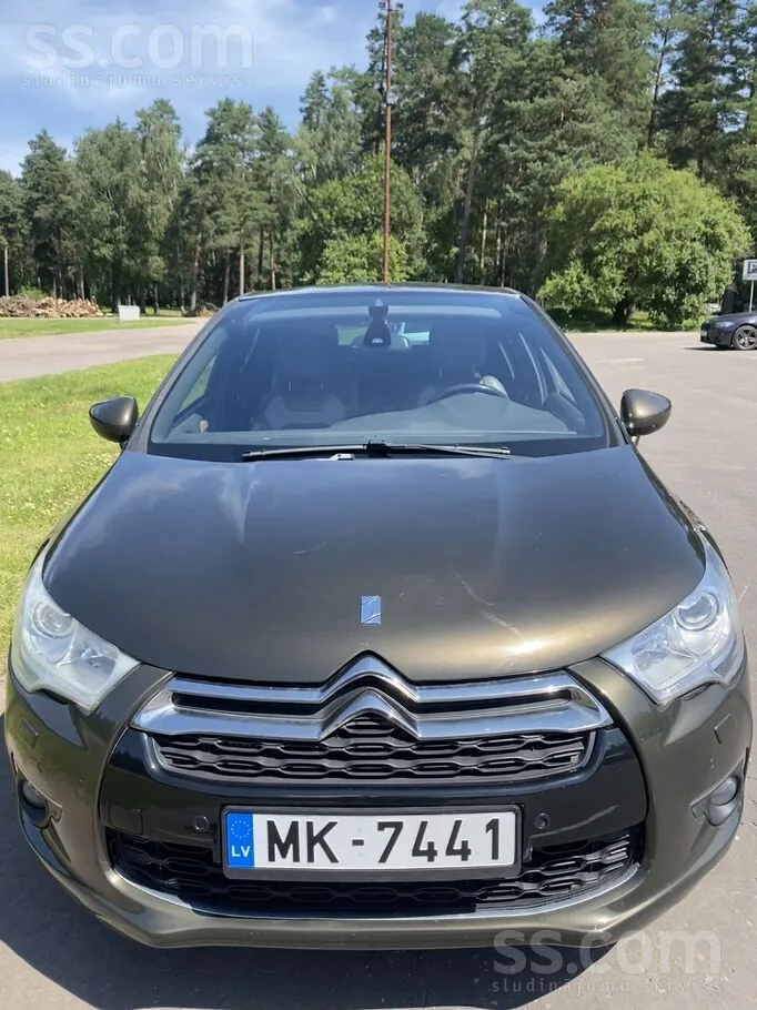 Citroen Ds4 2011 photo 2