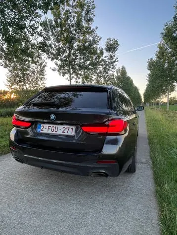 BMW 530E