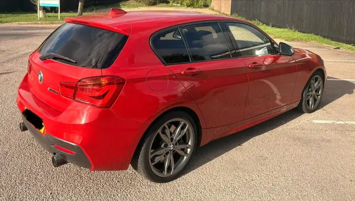 BMW 1 Series 2016 photo 2