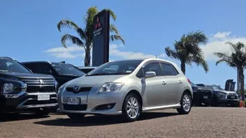 Toyota Auris 2009 photo 2