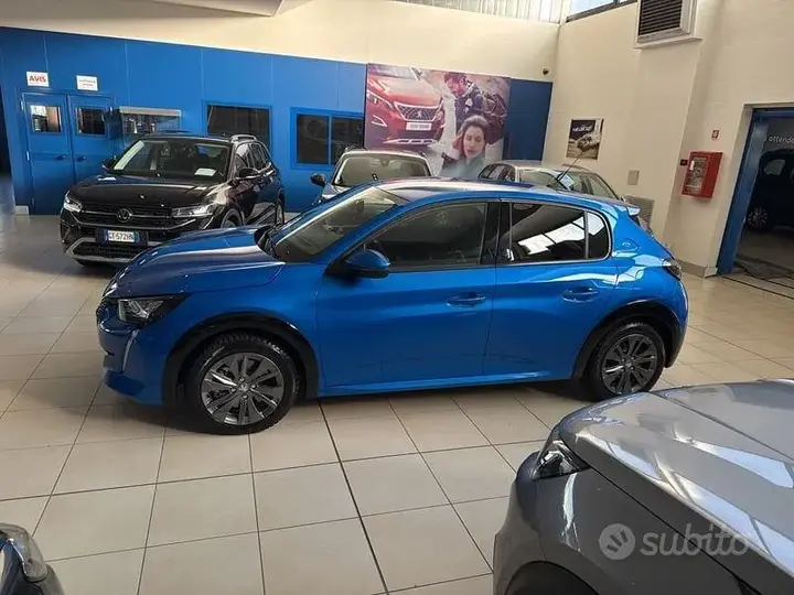 Peugeot 208 2021 photo 2