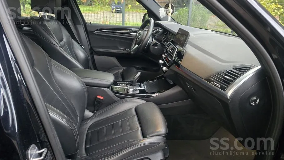 BMW X3 2019 photo 4
