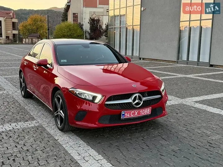 Mercedes-Benz A-Class 2019 photo 4