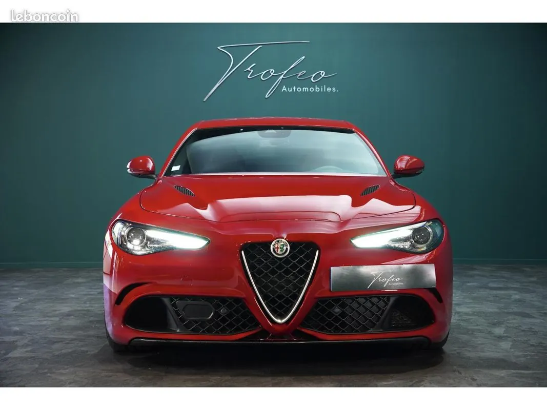 Alfa Romeo Giulia 2016 photo 2