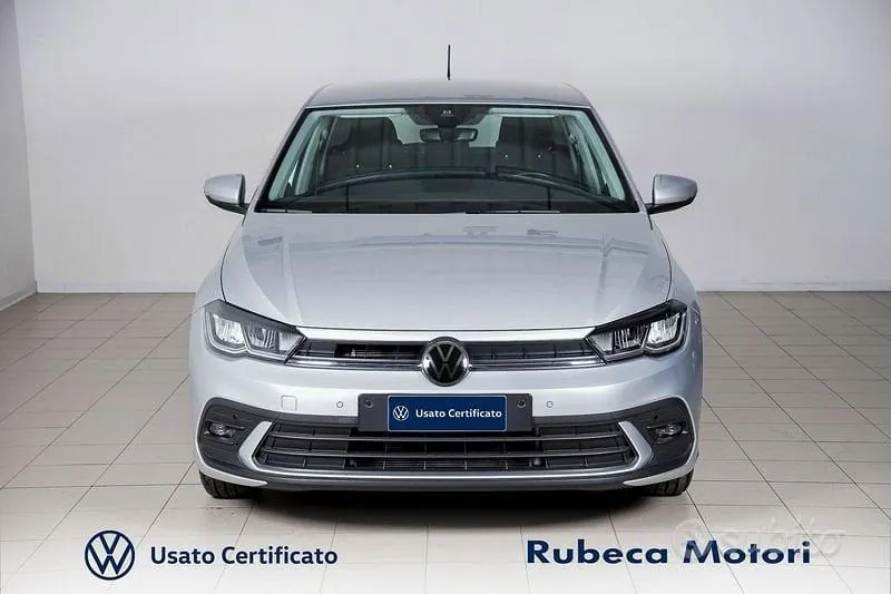 Volkswagen Polo 2023 photo 2