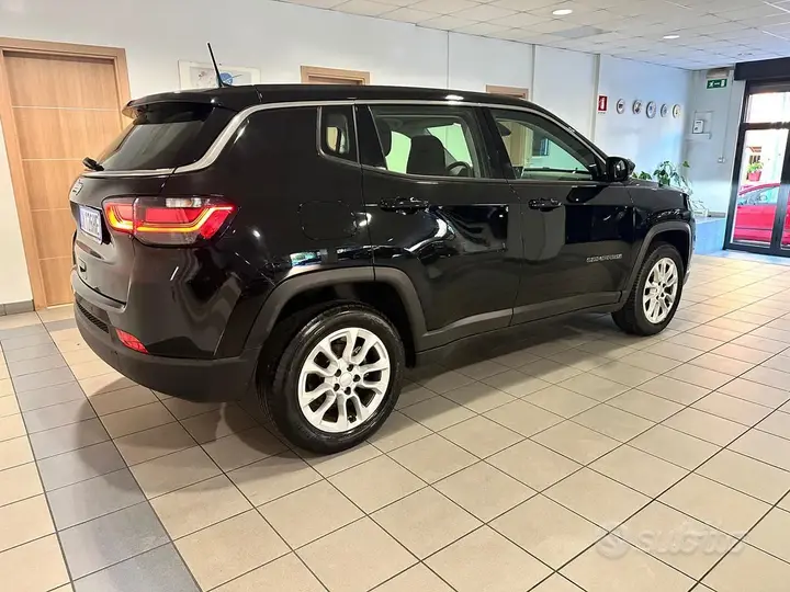 Jeep Compass 2023 photo 3