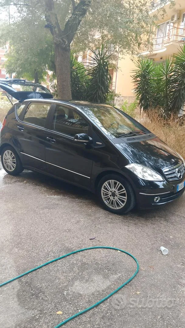 Mercedes-Benz A 2009 photo 2