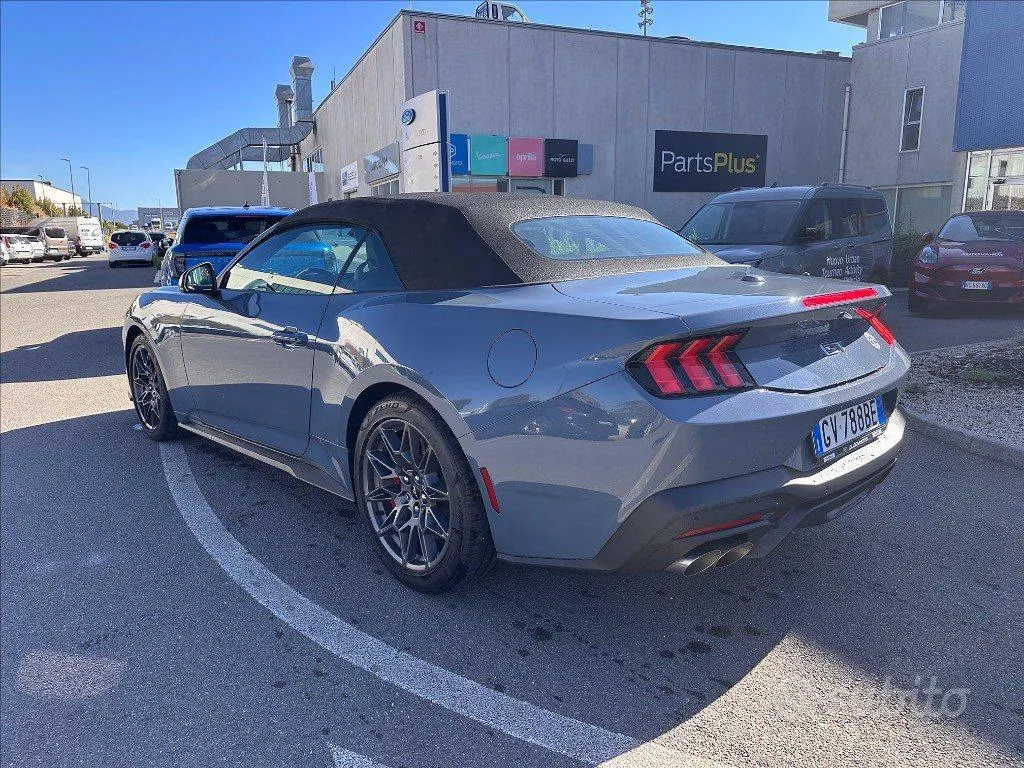 Ford Mustang Fastback 2024 photo 4