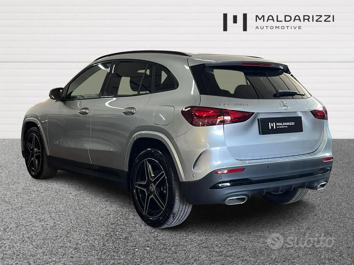 Mercedes-Benz Gla 2025 photo 4