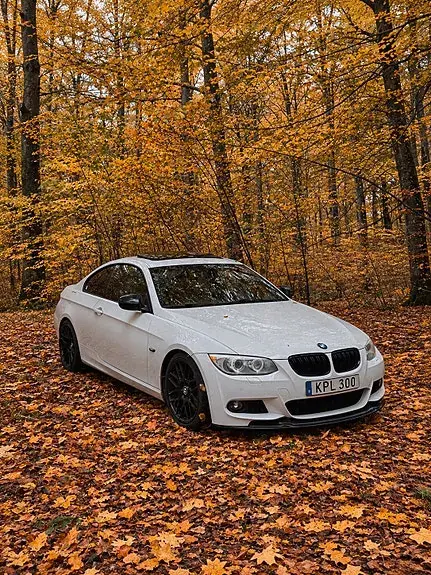BMW 335D 2010 photo 2