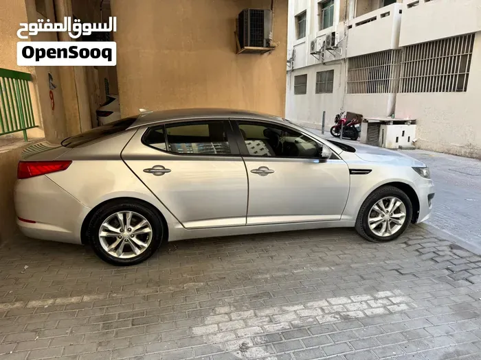 Kia Optima 2013 photo 2