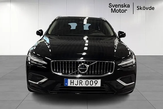 Volvo V60 2023 photo 2