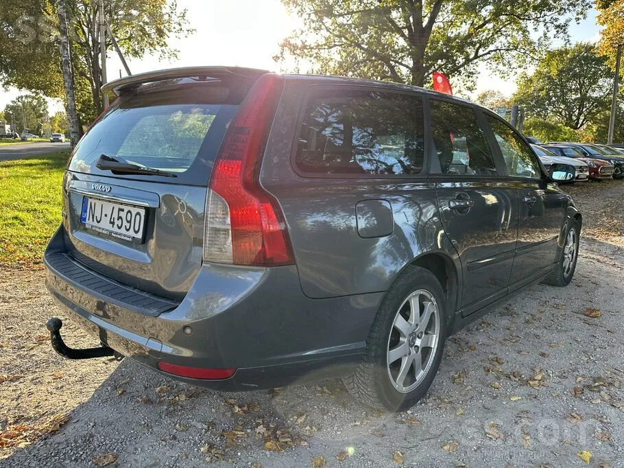Volvo V50 2008 photo 5