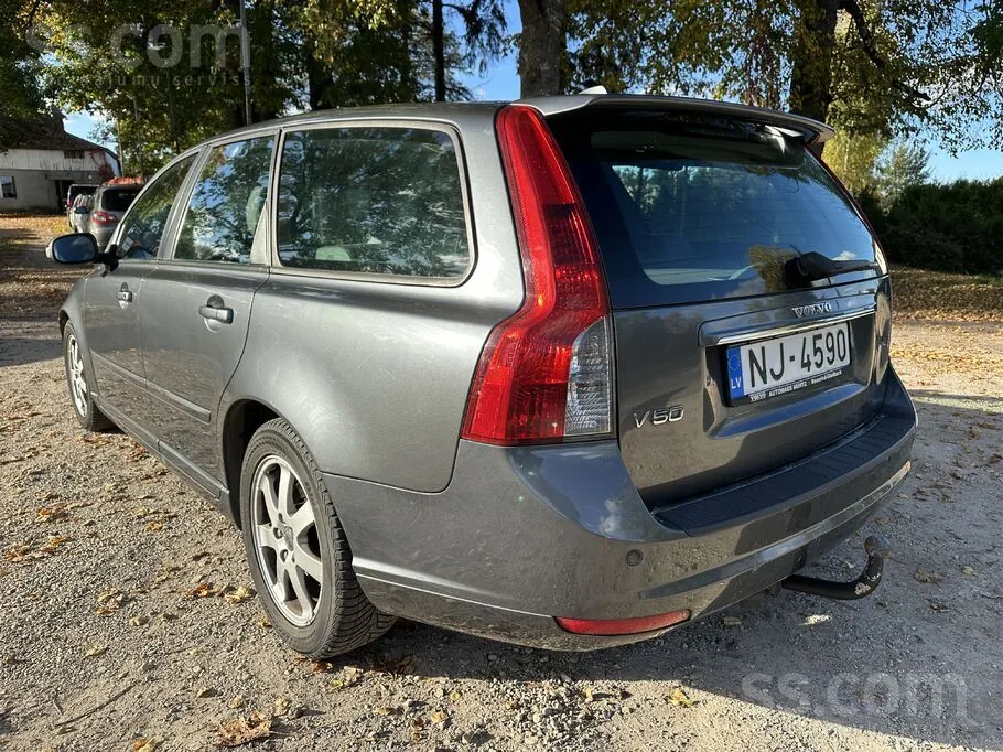 Volvo V50 2008 photo 3