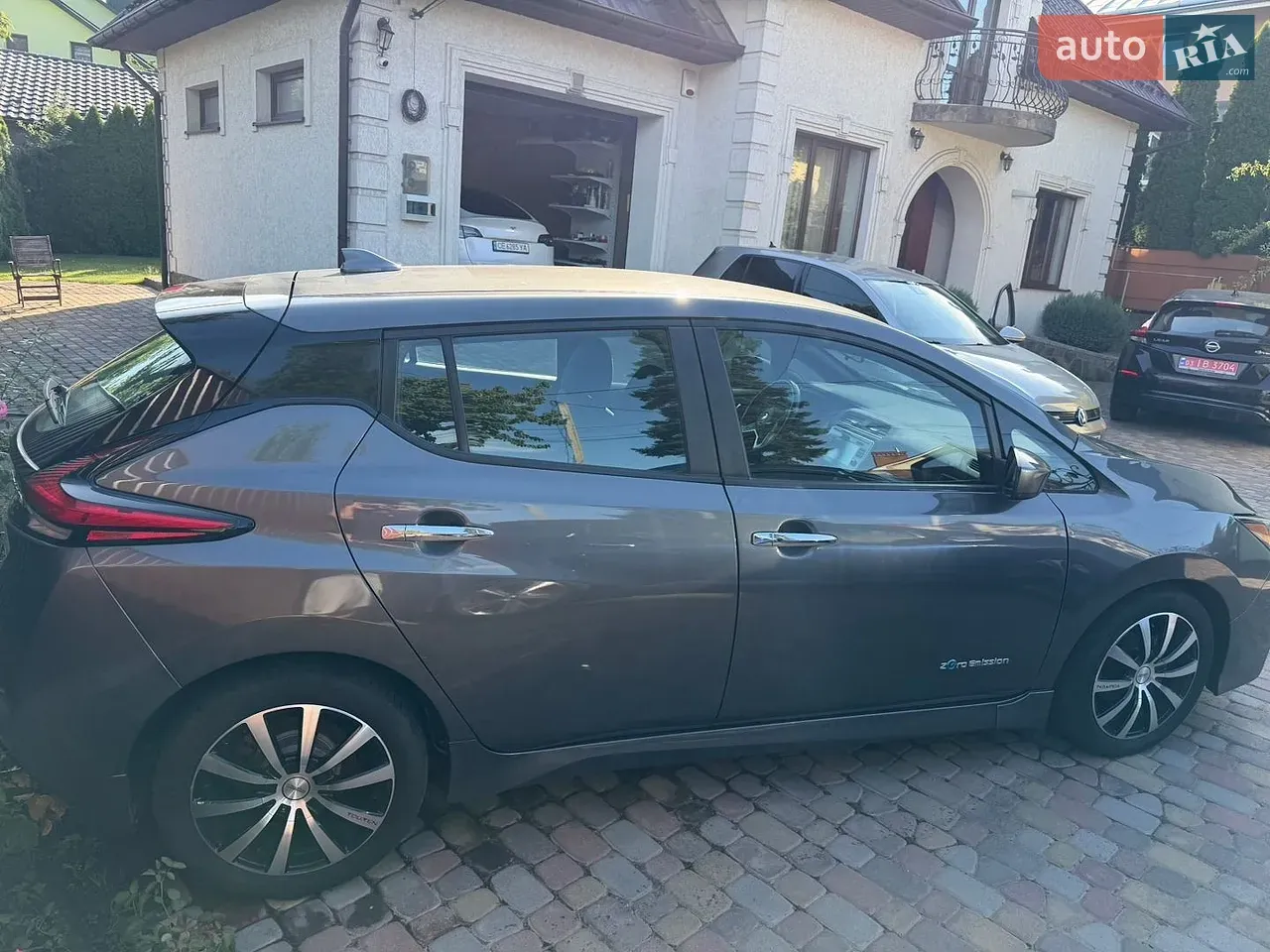 Nissan Leaf 2018 photo 3