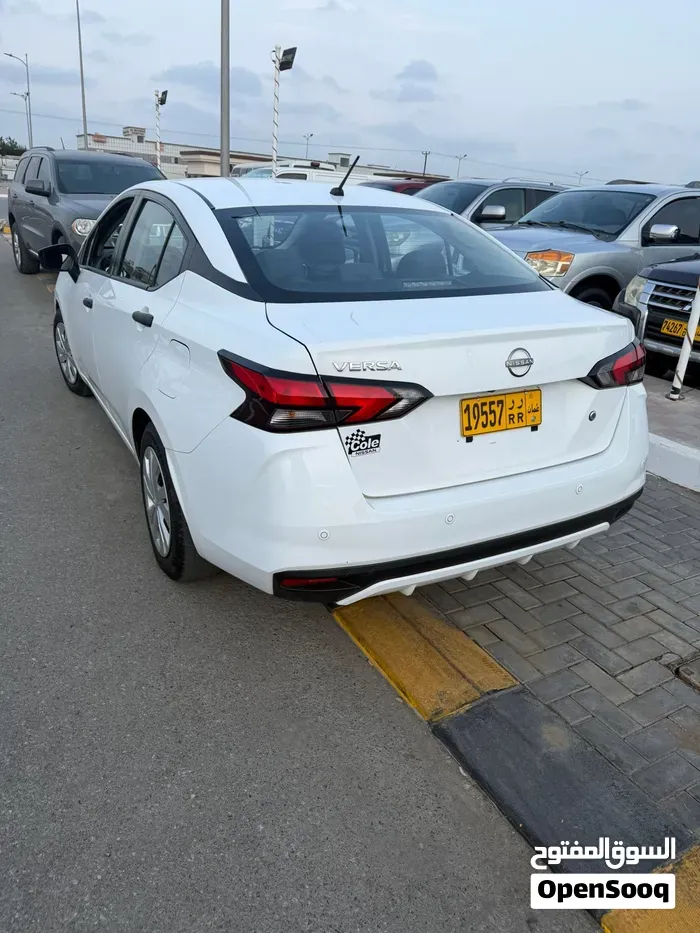 Nissan Versa