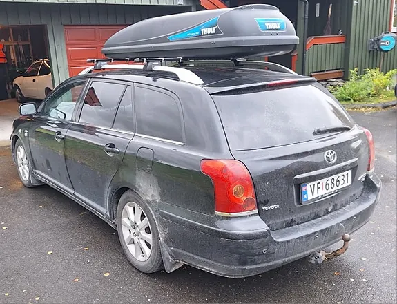 Toyota Avensis 2005 photo 5