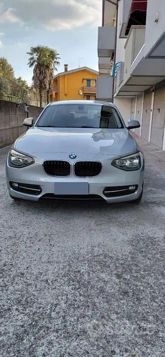 BMW 1 Series 2013 photo 2