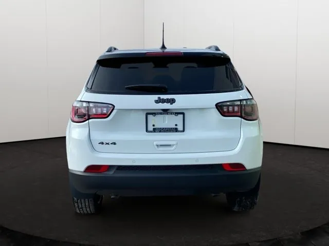 Jeep Compass 2026 photo 5