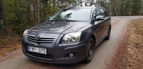 Toyota Avensis 2007 photo 2