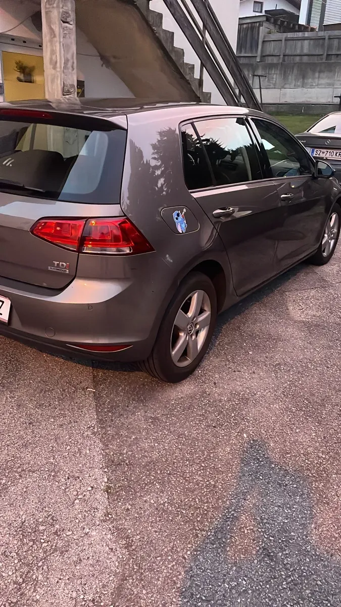 Volkswagen Golf 2013 photo 3