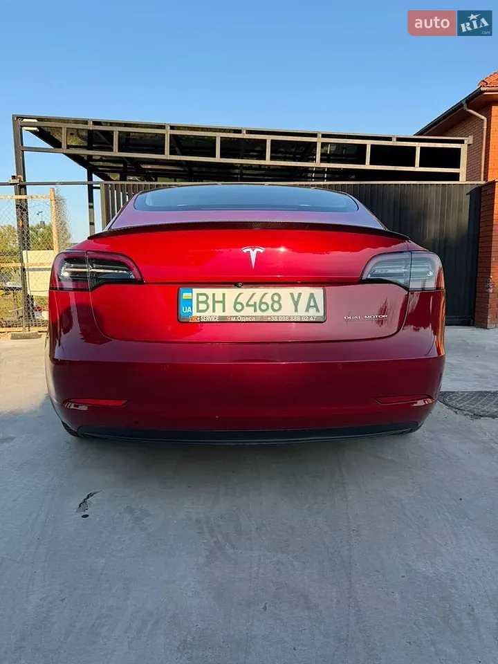 Tesla Model 3 2019 photo 2