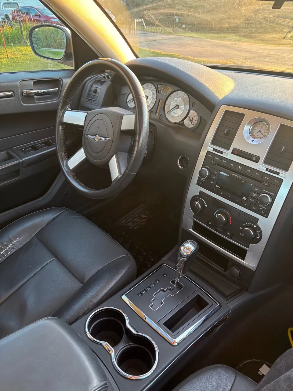 Chrysler 300 2008 photo 5