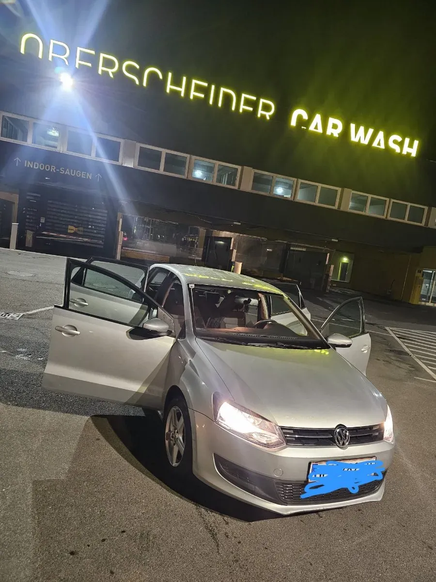 Volkswagen Polo 2010 photo 3