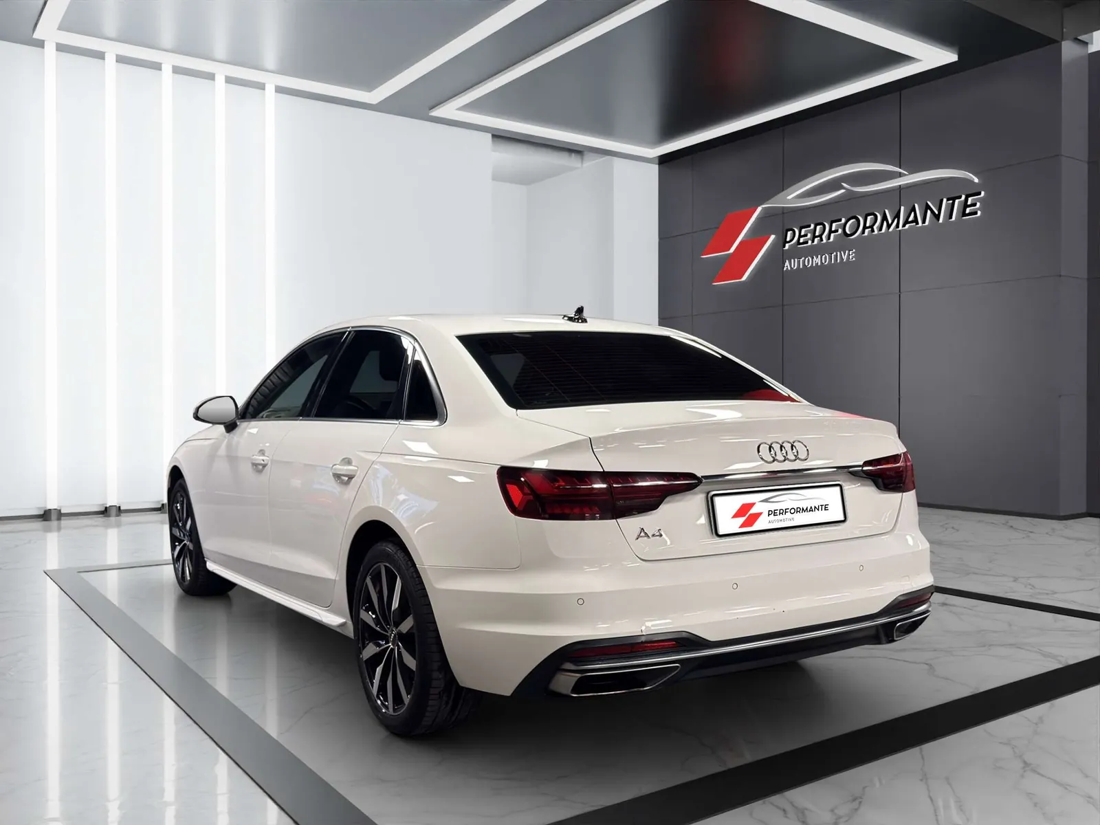 Audi A4 2021 photo 4