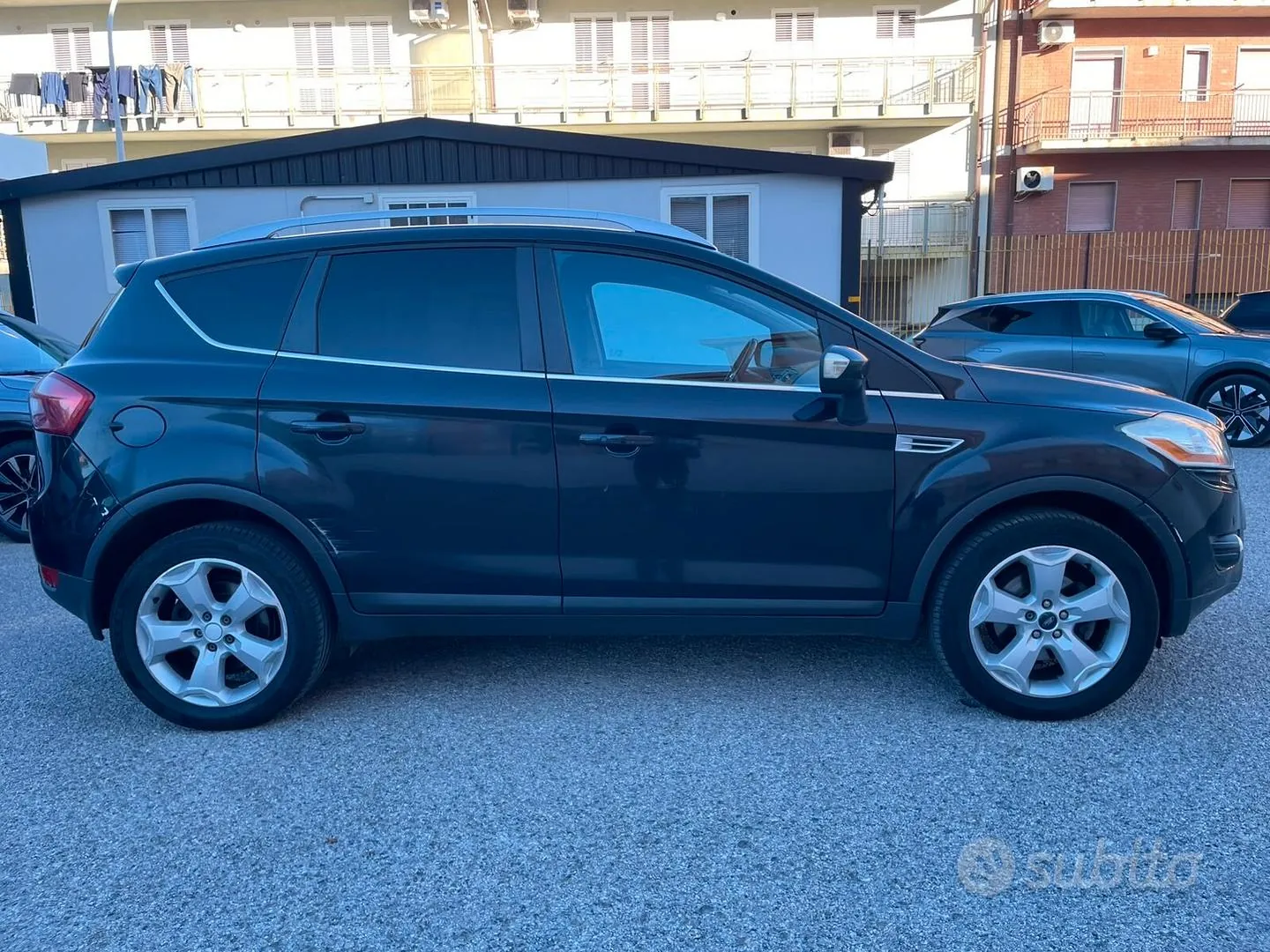 Ford Kuga 2010 photo 4