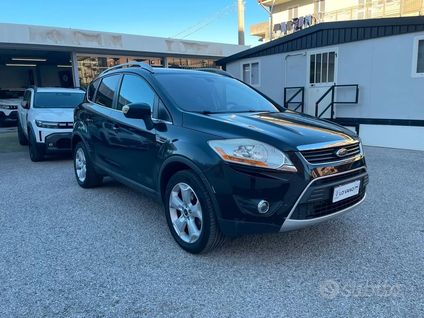Ford Kuga 2010 photo 3