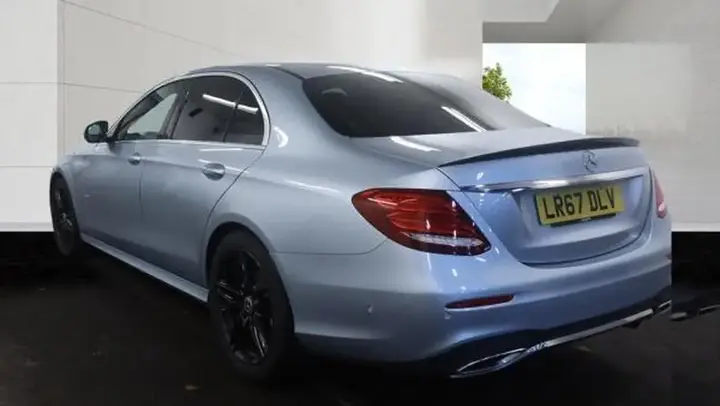 Mercedes-Benz E-Class 2017 photo 3