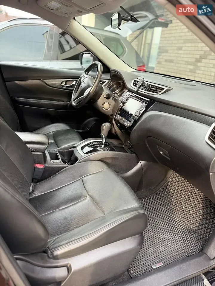 Nissan Rogue 2014 photo 2