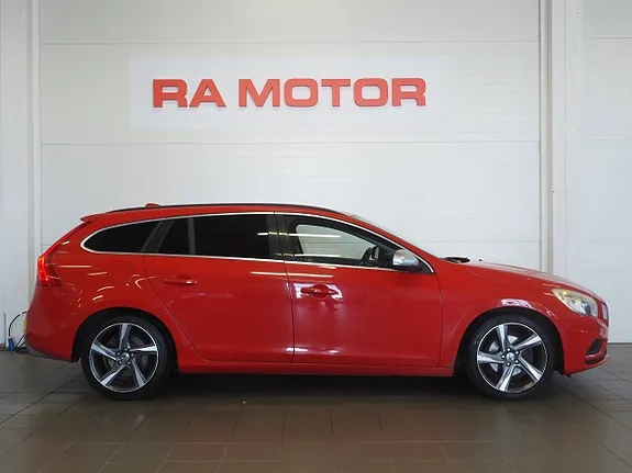Volvo V60 2012 photo 4