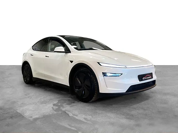 Tesla Model Y 2025 photo 3
